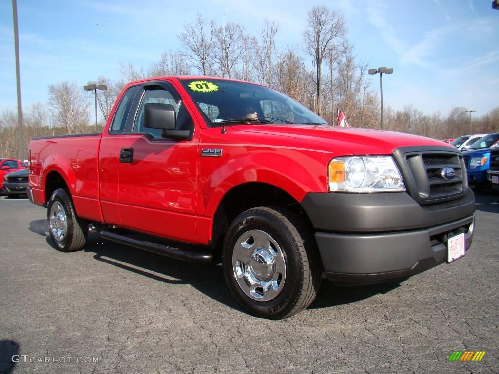 2007 F150 XL Regular Cab - Bright Red / Medium Flint photo #1