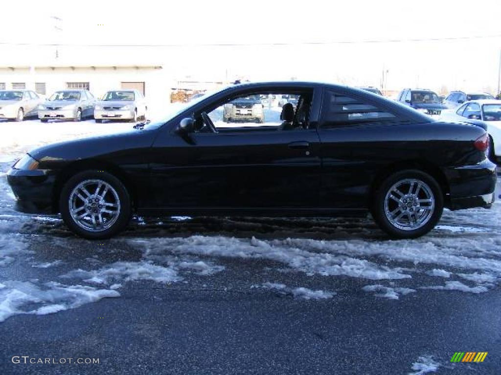 2005 Cavalier LS Sport Coupe - Black / Graphite Gray photo #6