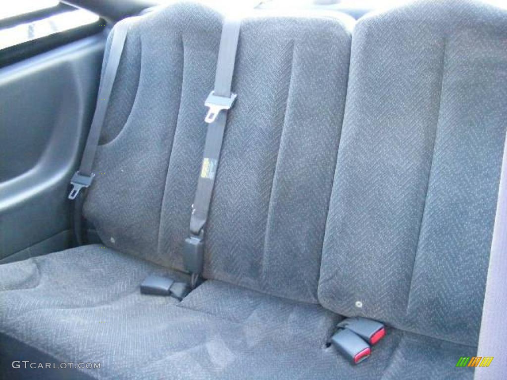 2005 Cavalier LS Sport Coupe - Black / Graphite Gray photo #11