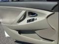 Super White - Camry LE Photo No. 23