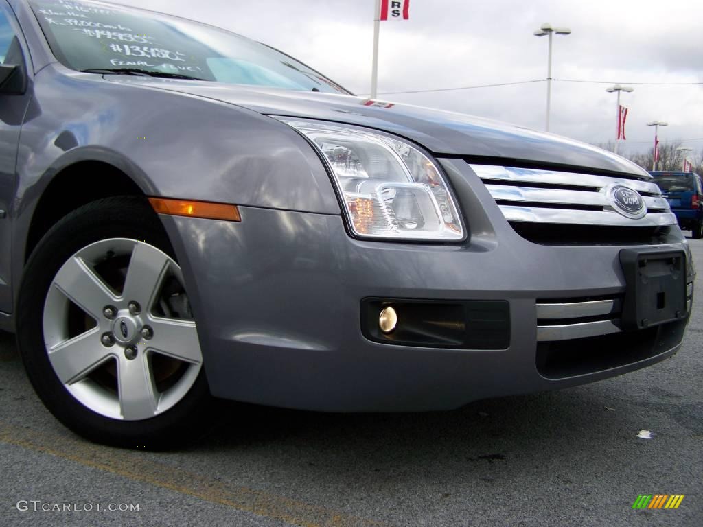 2007 Fusion SE - Tungsten Grey Metallic / Charcoal Black photo #2