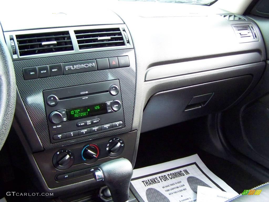 2007 Fusion SE - Tungsten Grey Metallic / Charcoal Black photo #20