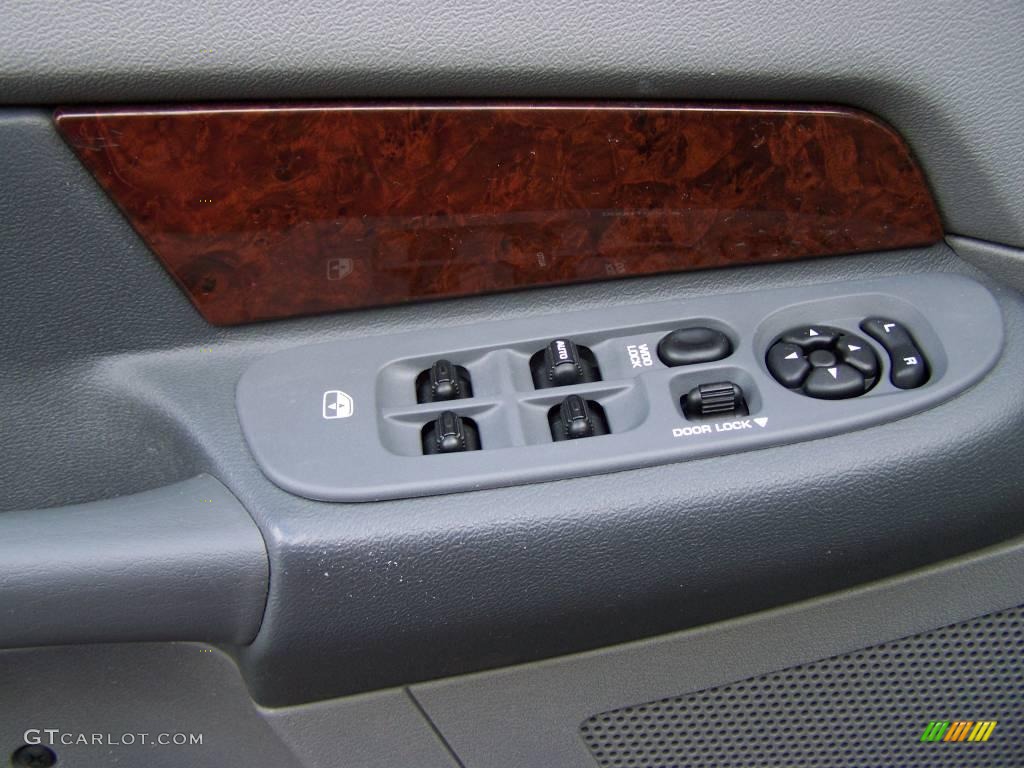 2008 Ram 1500 SLT Quad Cab 4x4 - Brilliant Black Crystal Pearl / Medium Slate Gray photo #13