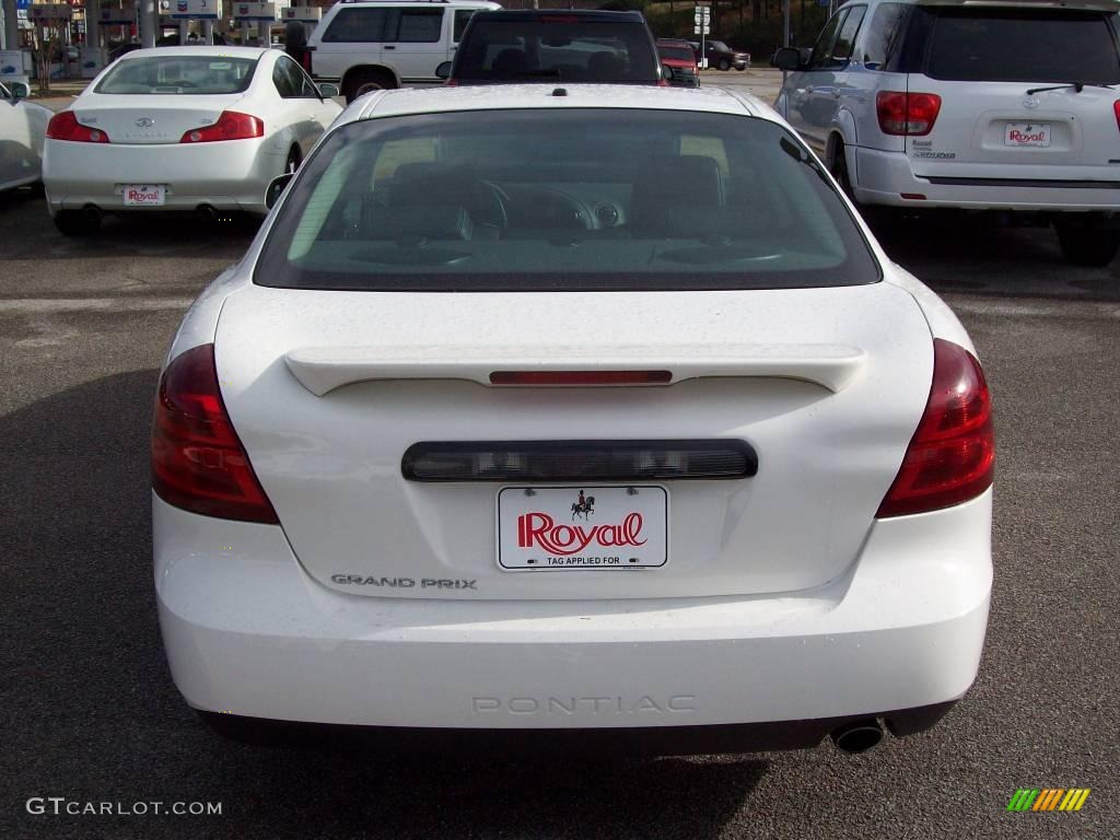 2008 Grand Prix Sedan - Ivory White / Ebony photo #5