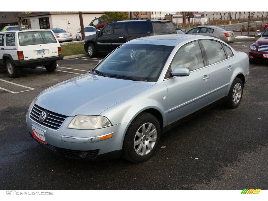 2002 Passat GLS Sedan - Blue Silver Metallic / Grey photo #1