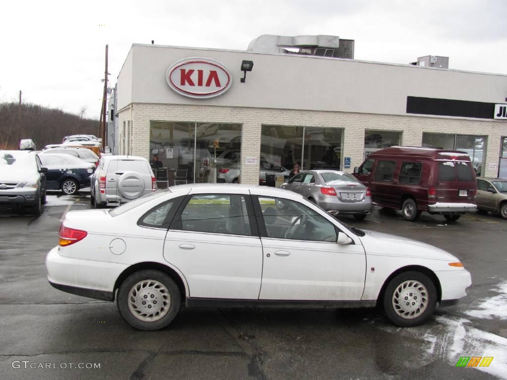 2000 L Series LS2 Sedan - Bright White / Gray photo #2