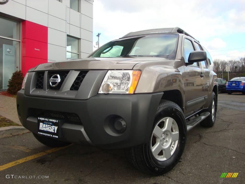 2006 Xterra S 4x4 - Granite Metallic / Desert/Graphite photo #2