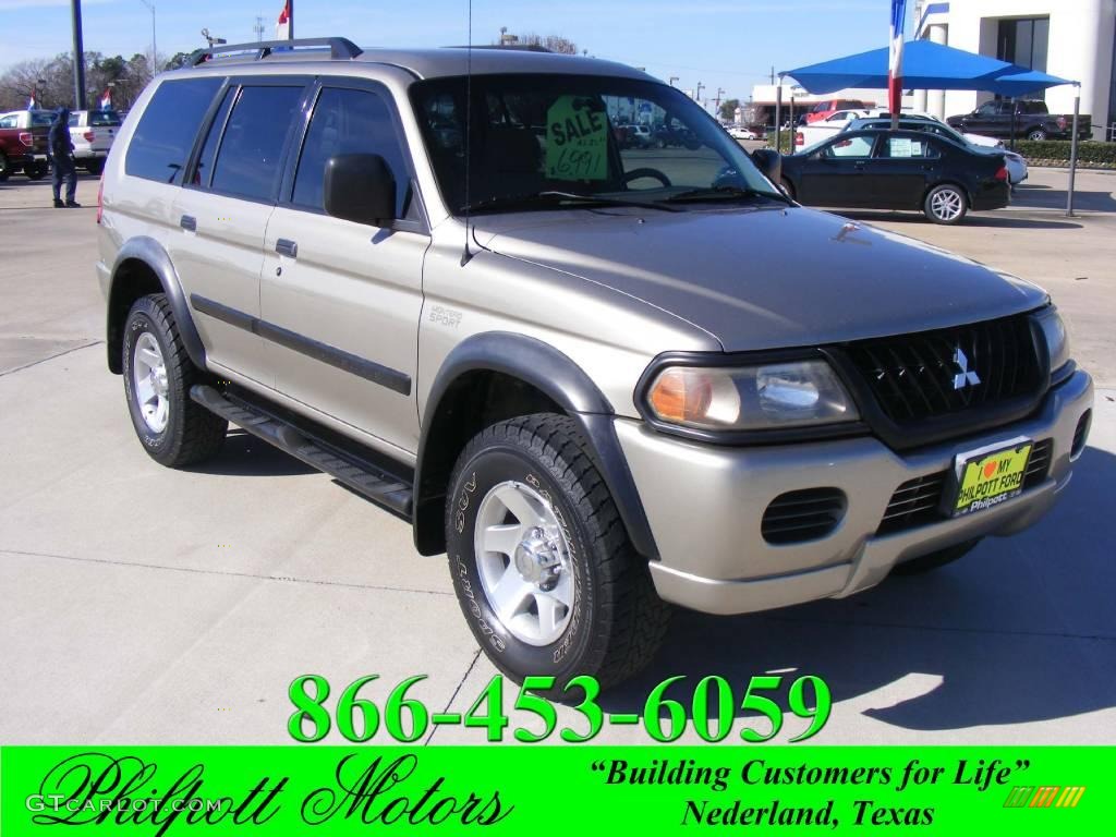 2003 Montero Sport LS - Sudan Beige Metallic / Tan photo #1