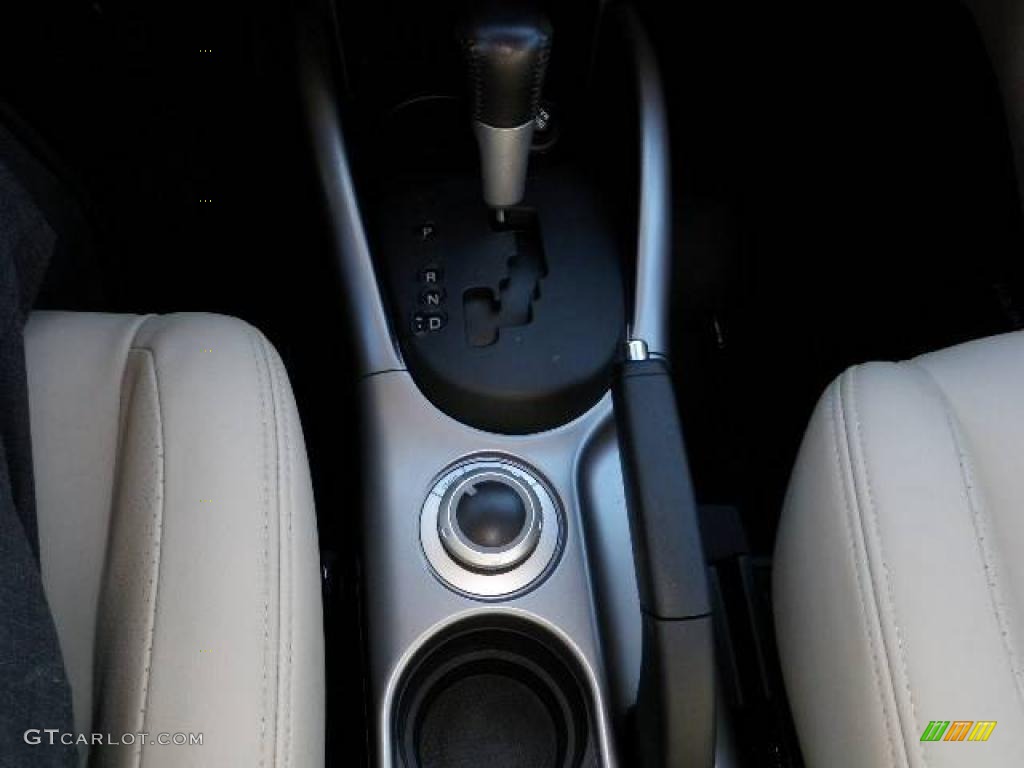 2007 Outlander XLS 4WD - Deep Blue Metallic / Beige photo #24