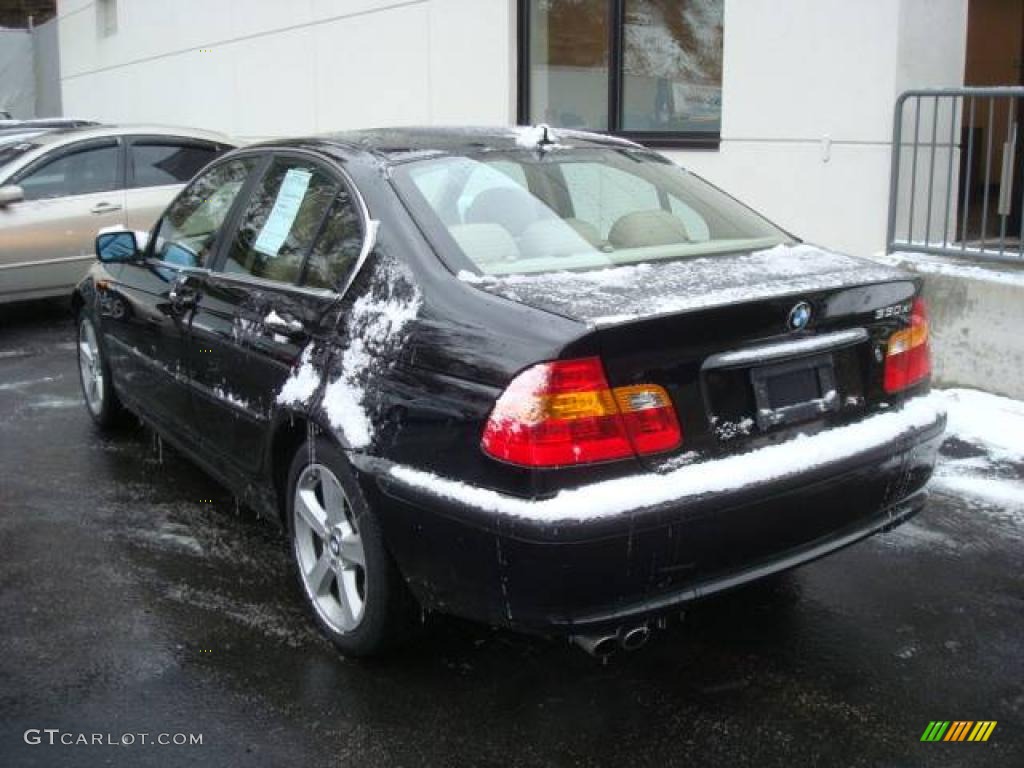 2004 3 Series 330xi Sedan - Jet Black / Sand photo #2