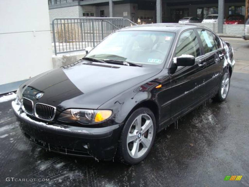 2004 3 Series 330xi Sedan - Jet Black / Sand photo #7