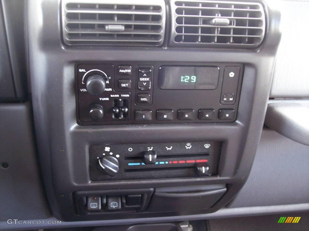 1998 Wrangler SE 4x4 - Gun Metal Pearl / Gray photo #58