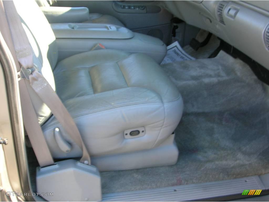 1999 Tahoe LT 4x4 - Light Pewter Metallic / Gray photo #3