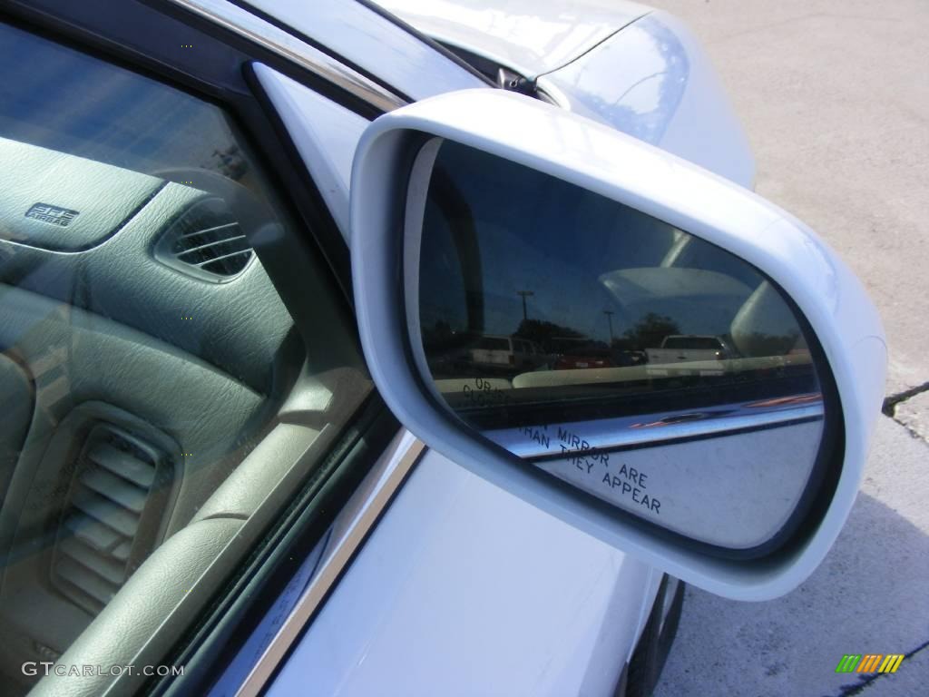 1998 Accord LX Sedan - Taffeta White / Ivory photo #18