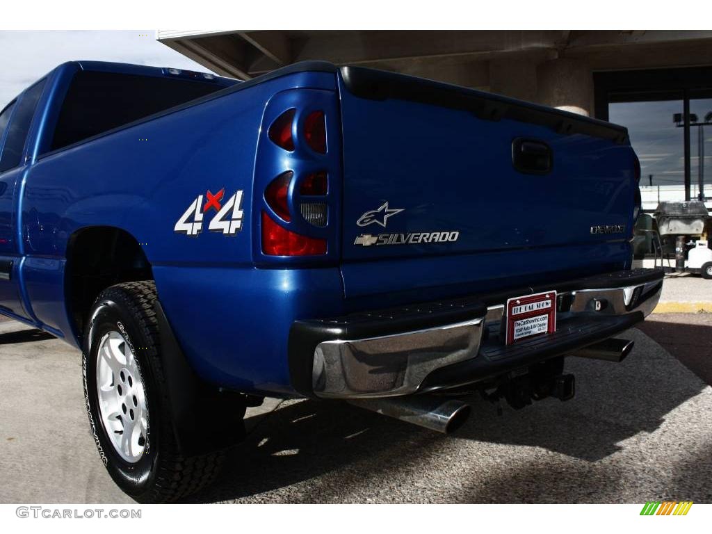 2004 Silverado 1500 LS Extended Cab 4x4 - Arrival Blue Metallic / Medium Gray photo #20