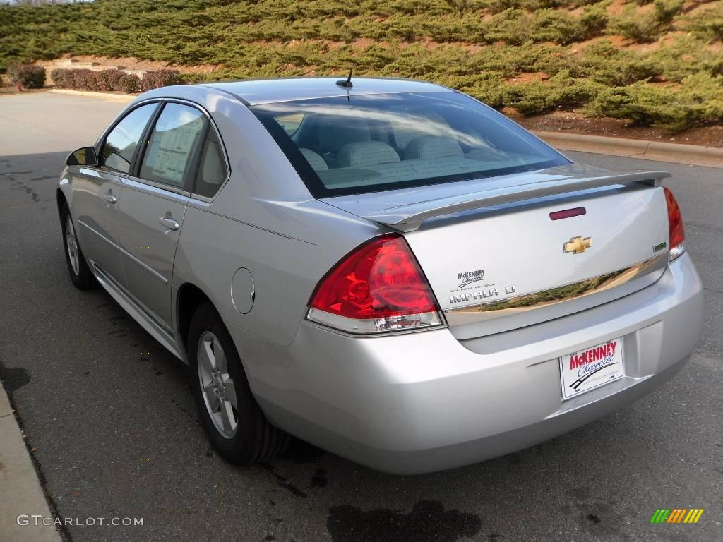 2010 Impala LT - Silver Ice Metallic / Gray photo #4