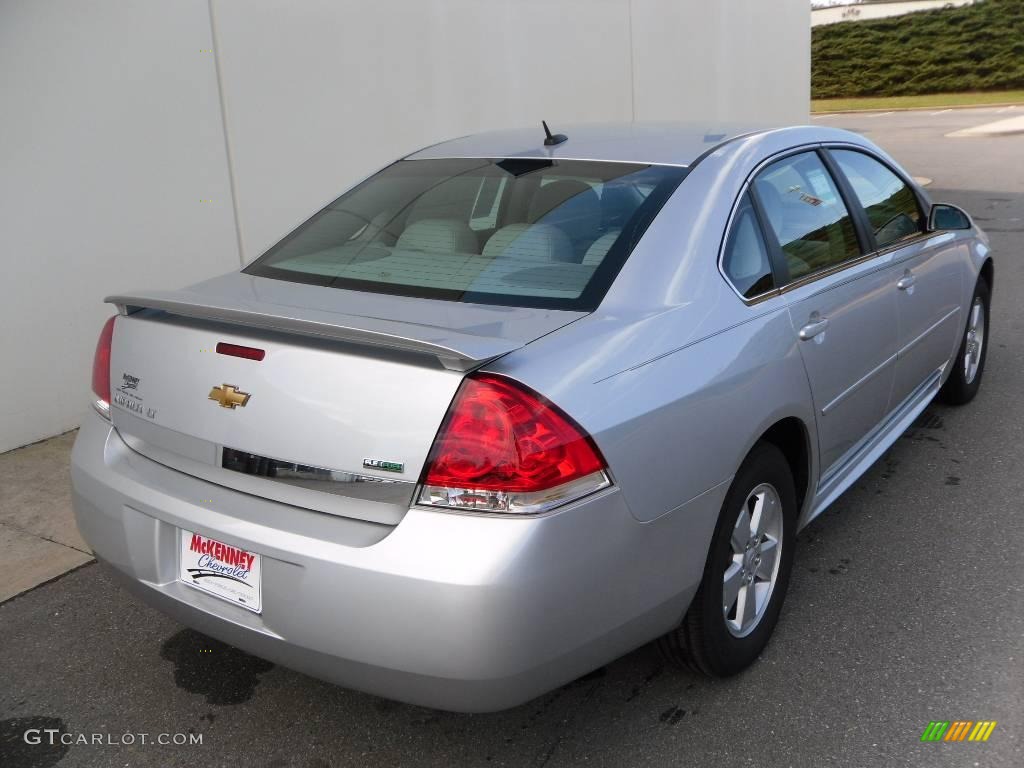 2010 Impala LT - Silver Ice Metallic / Gray photo #7