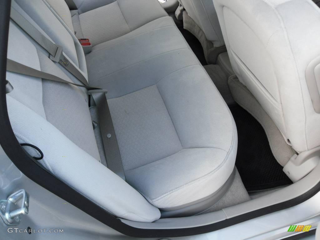 2010 Impala LT - Silver Ice Metallic / Gray photo #27