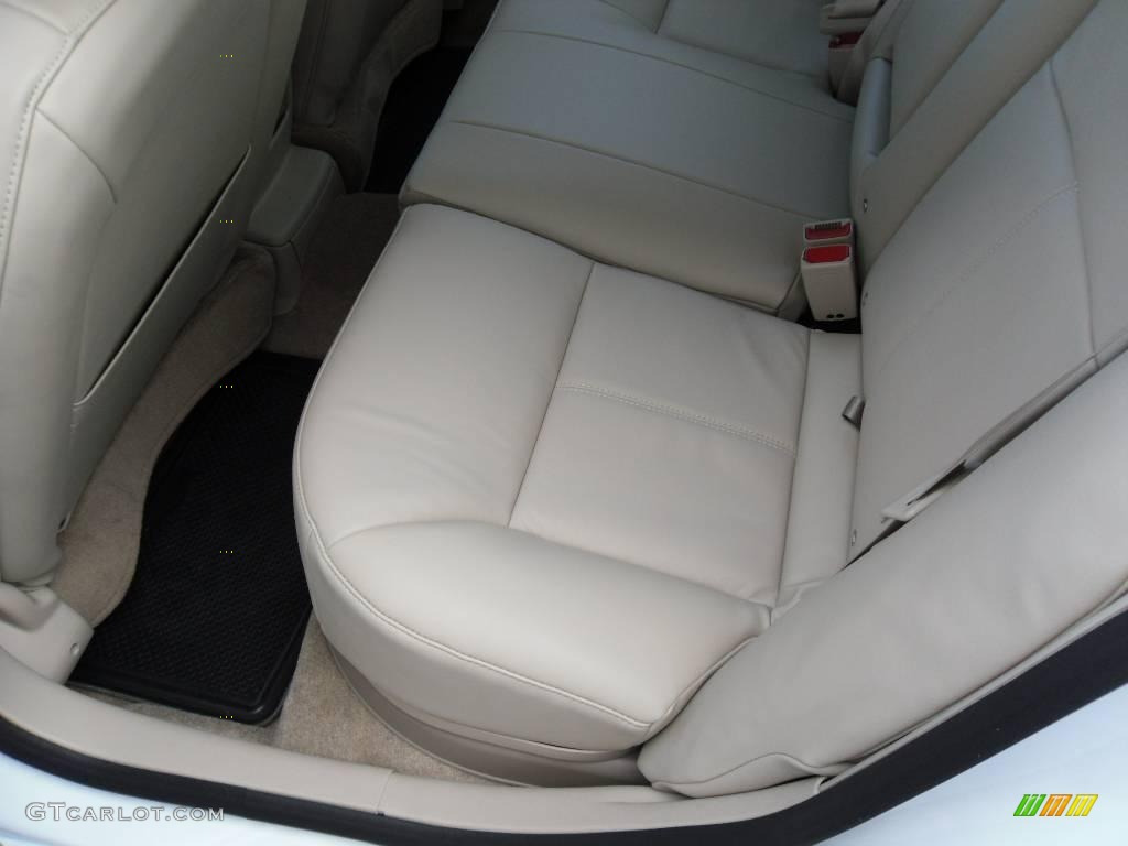 2010 Impala LT - Summit White / Neutral photo #12