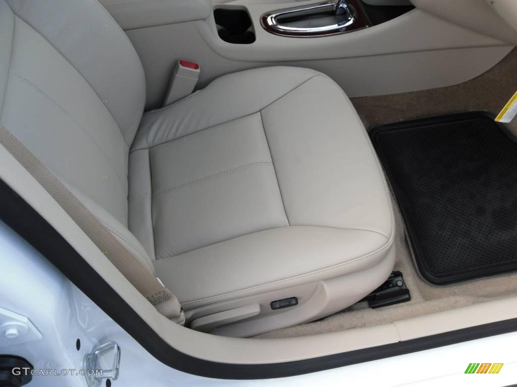 2010 Impala LT - Summit White / Neutral photo #15