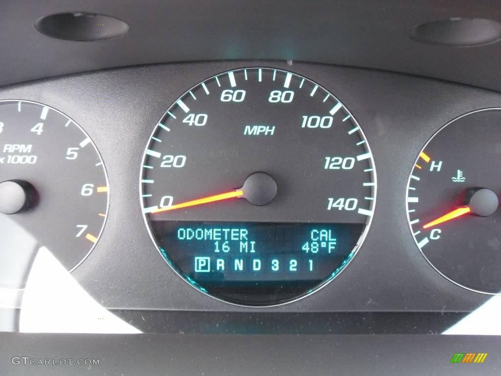 2010 Impala LT - Summit White / Neutral photo #26