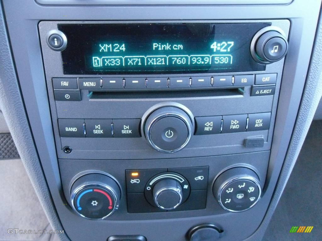 2010 HHR LS - Cyber Gray Metallic / Gray photo #24