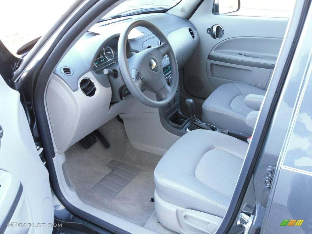 2010 HHR LS - Cyber Gray Metallic / Gray photo #26