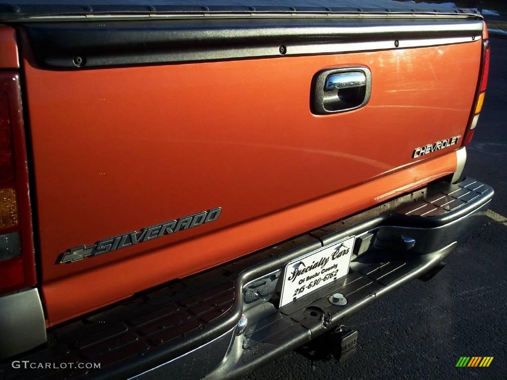2001 Silverado 1500 LS Extended Cab 4x4 - Sunset Orange Metallic / Graphite photo #15