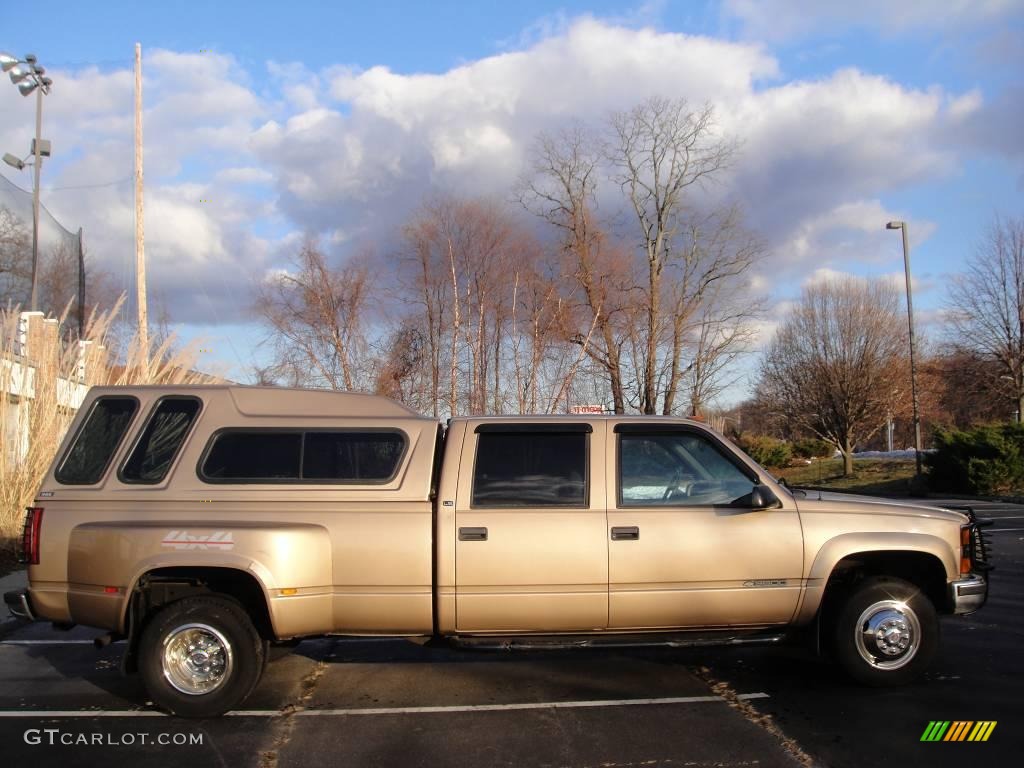 1999 C/K 3500 K3500 Crew Cab 4x4 Dually - Sunset Gold Metallic / Neutral photo #7