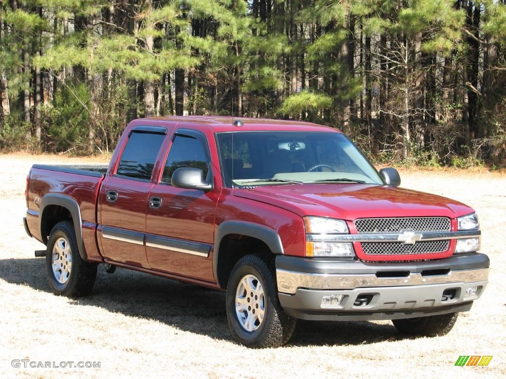 2005 Silverado 1500 Z71 Crew Cab 4x4 - Sport Red Metallic / Tan photo #3