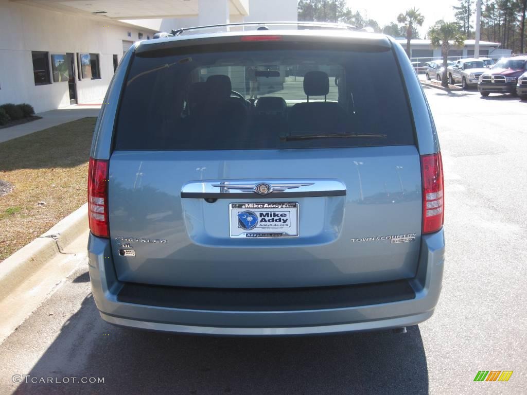 2010 Town & Country Touring - Clearwater Blue Pearl / Medium Slate Gray/Light Shale photo #6