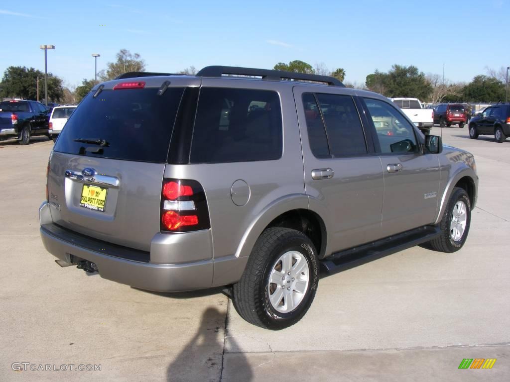 2008 Explorer XLT - Vapor Silver Metallic / Black/Stone photo #3