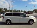 Stone White - Grand Caravan SXT Photo No. 10