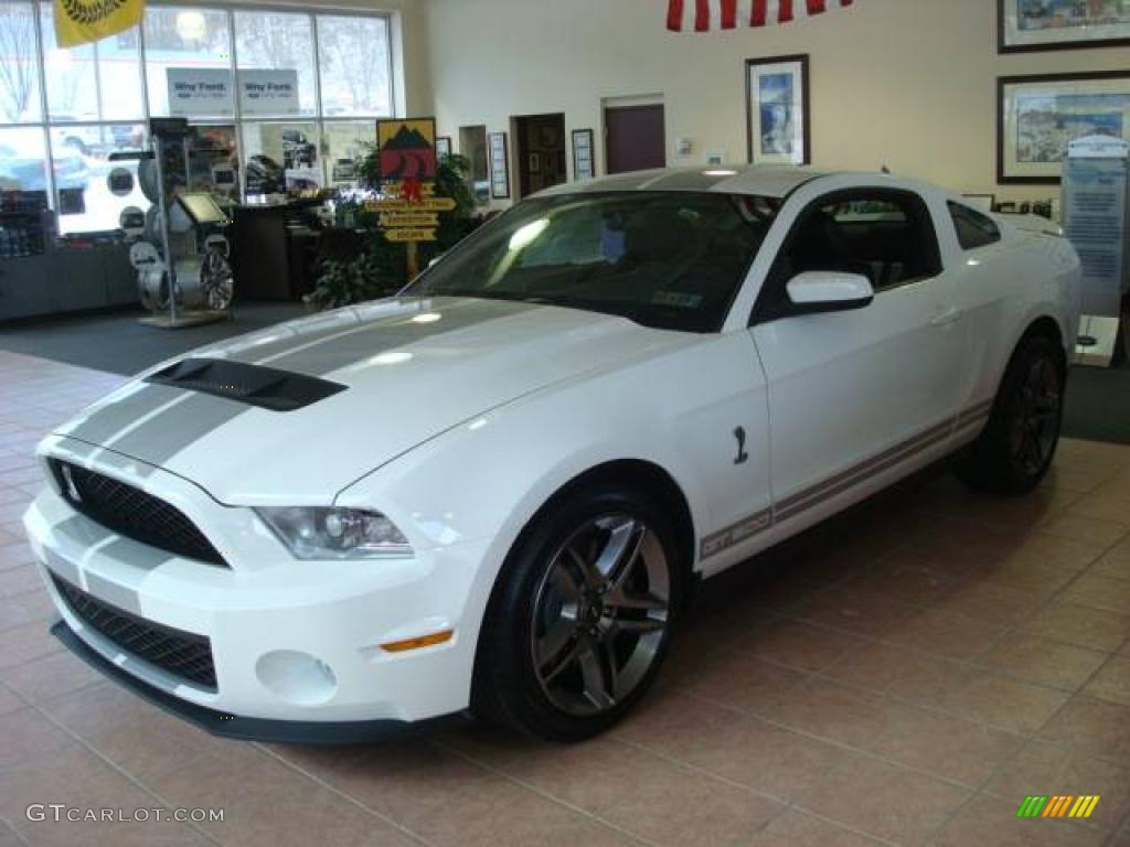 2010 Mustang Shelby GT500 Coupe - Performance White / Charcoal Black/White photo #1