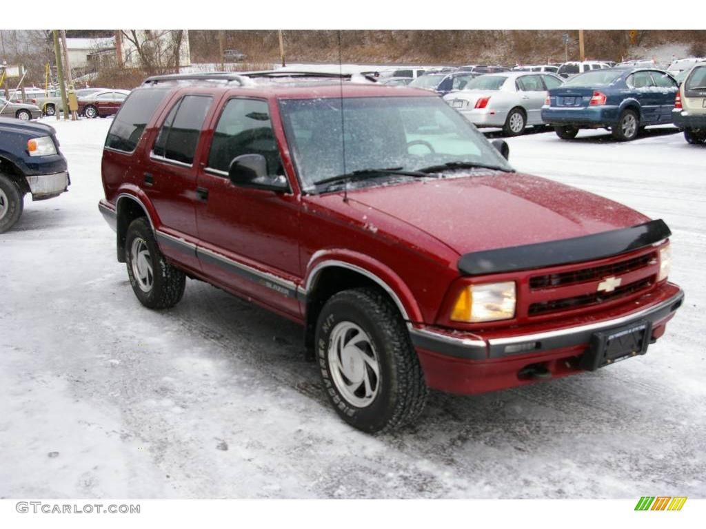 1997 Blazer LT 4x4 - Apple Red / Dark Pewter photo #15