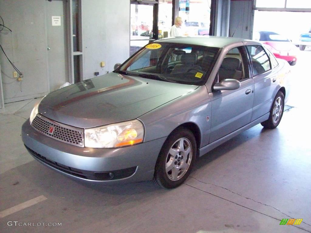 2005 L Series L300 Sedan - Ice Blue / Tan photo #3