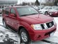 Red Brick - Pathfinder SE 4x4 Photo No. 3