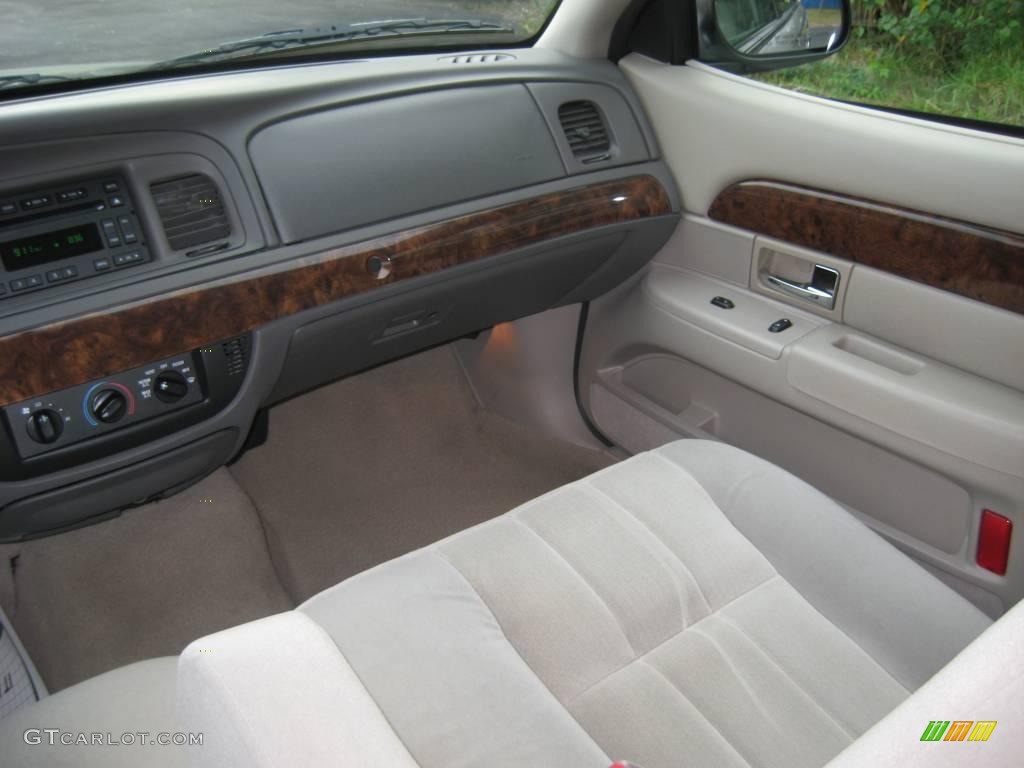 2006 Grand Marquis GS - Silver Birch Metallic / Medium Light Stone photo #9
