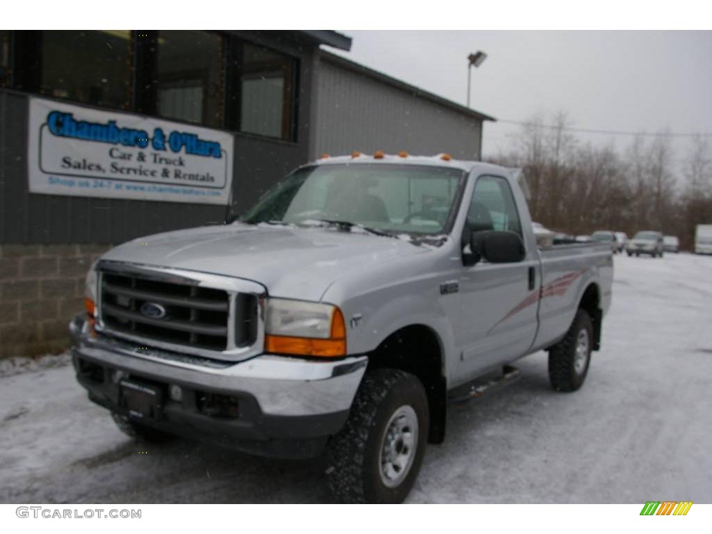 2001 F250 Super Duty XLT Regular Cab 4x4 - Silver Metallic / Medium Parchment photo #1