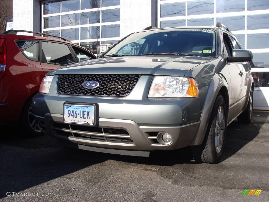 2005 Freestyle SEL AWD - Titanium Green Metallic / Shale photo #1