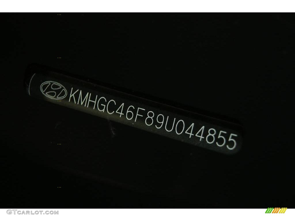 2009 Genesis 4.6 Sedan - Black Noir Pearl / Black photo #23