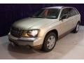 Linen Gold Metallic Pearl - Pacifica Touring Photo No. 34