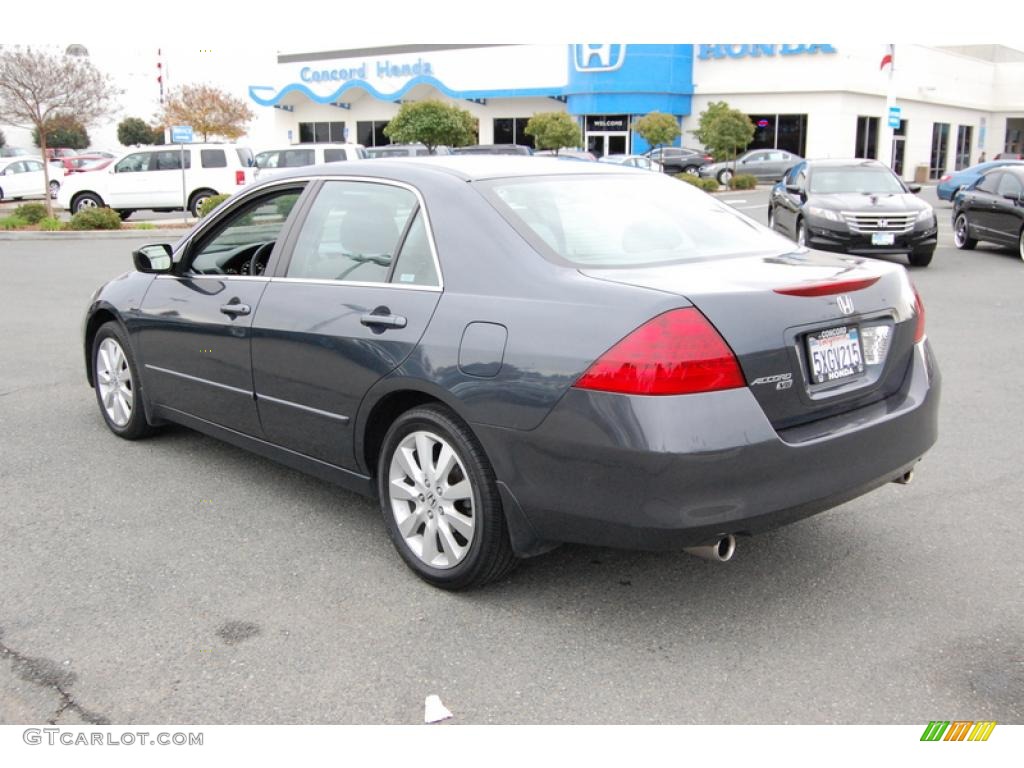 2007 Accord SE V6 Sedan - Graphite Pearl / Gray photo #5