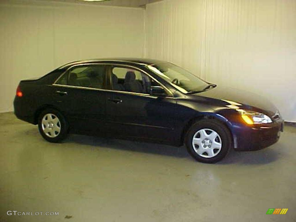 2007 Accord LX Sedan - Royal Blue Pearl / Gray photo #1