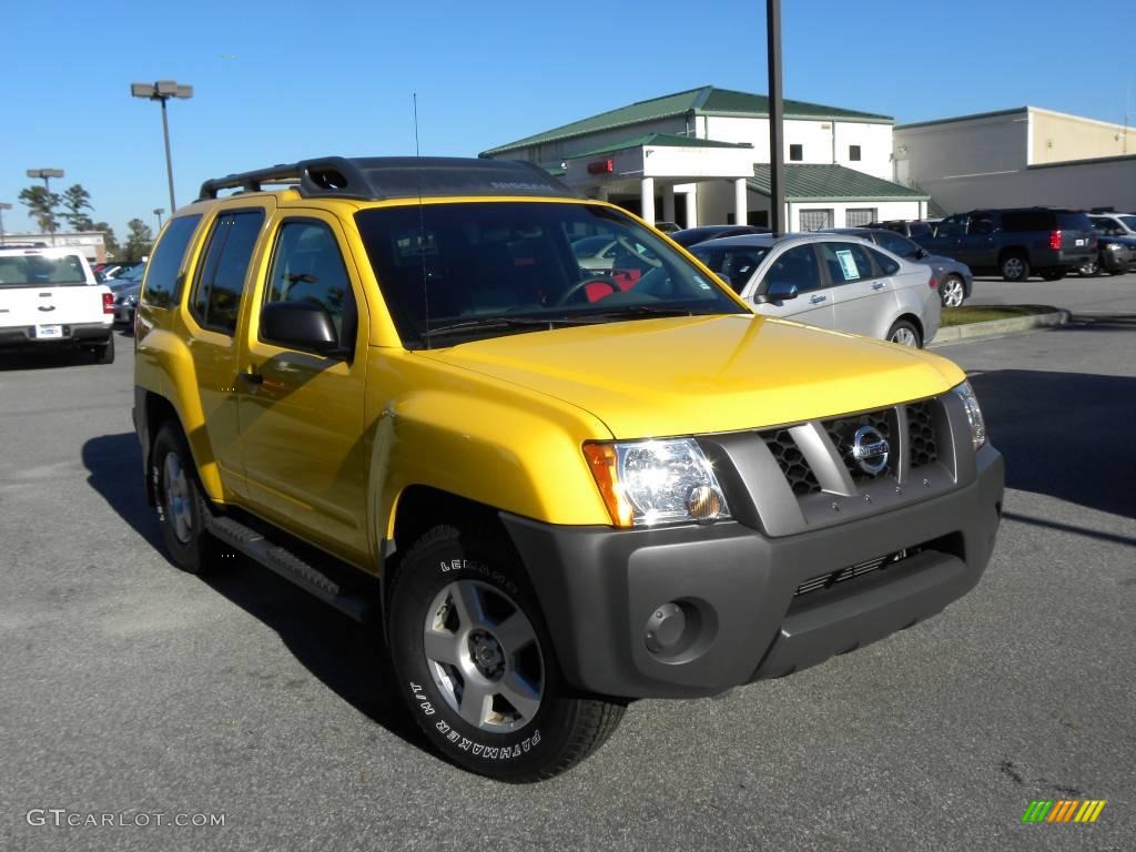 Solar Yellow Nissan Xterra