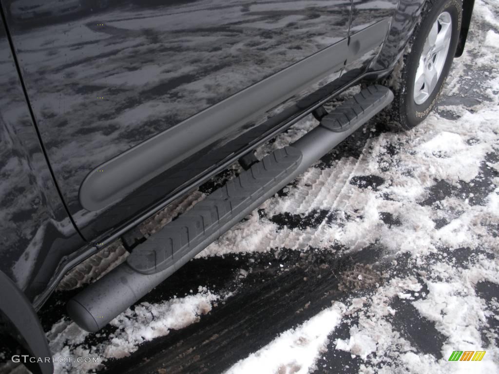 2008 Xterra SE 4x4 - Night Armor Dark Gray / Steel/Graphite photo #12