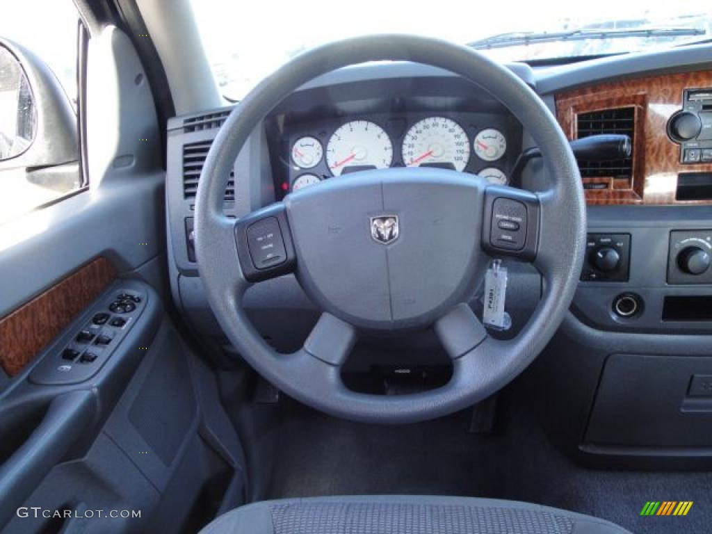 2006 Ram 1500 SLT Quad Cab 4x4 - Patriot Blue Pearl / Medium Slate Gray photo #24