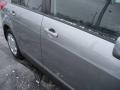 Magnetic Gray - Versa 1.8 S Hatchback Photo No. 4