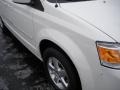 Stone White - Grand Caravan SXT Photo No. 4