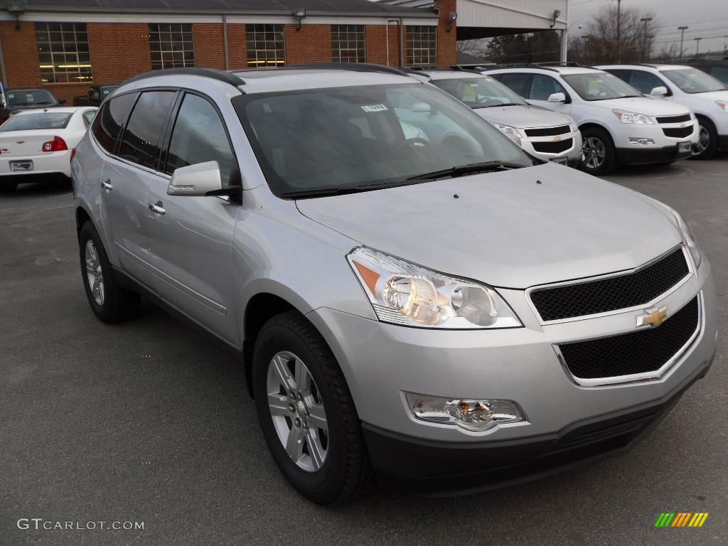 2010 Traverse LT - Silver Ice Metallic / Ebony photo #5